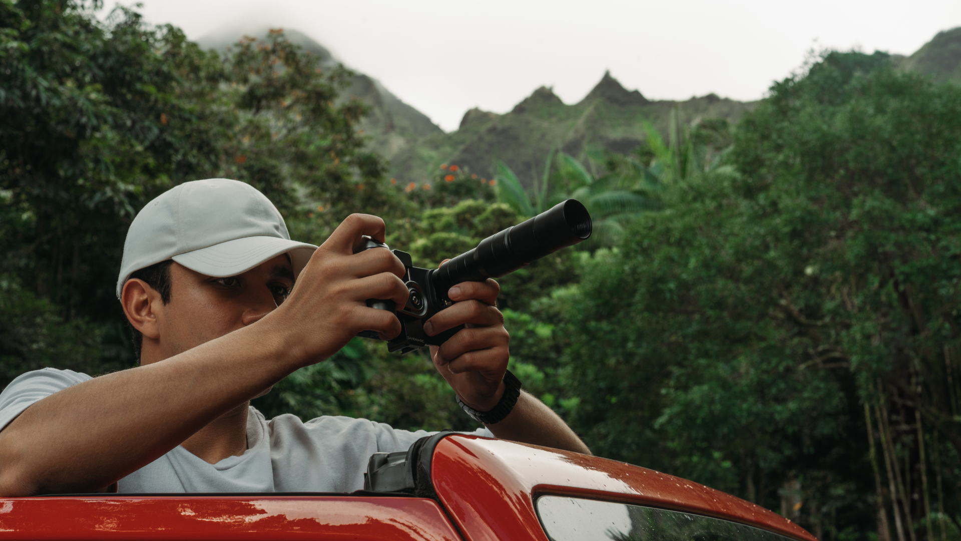 Exploring Hawaii Through the Telephoto 10x Lens: A Traveler’s Guide for O’ahu