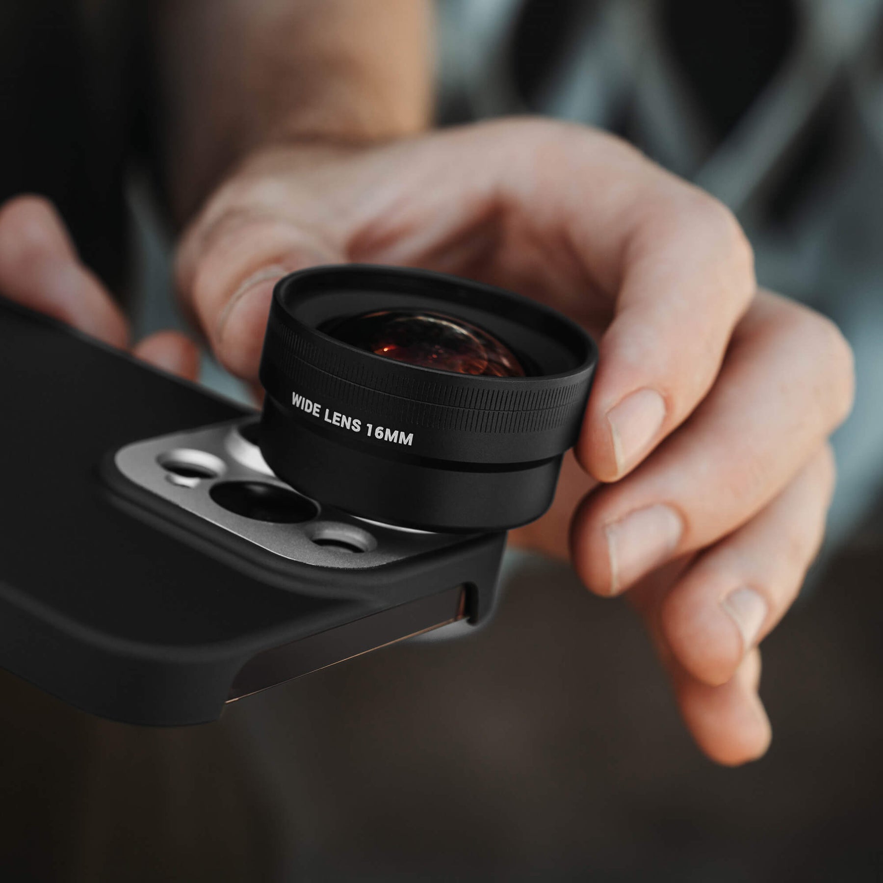 iPhone 15 Pro Max Wide Angle Lens - SANDMARC