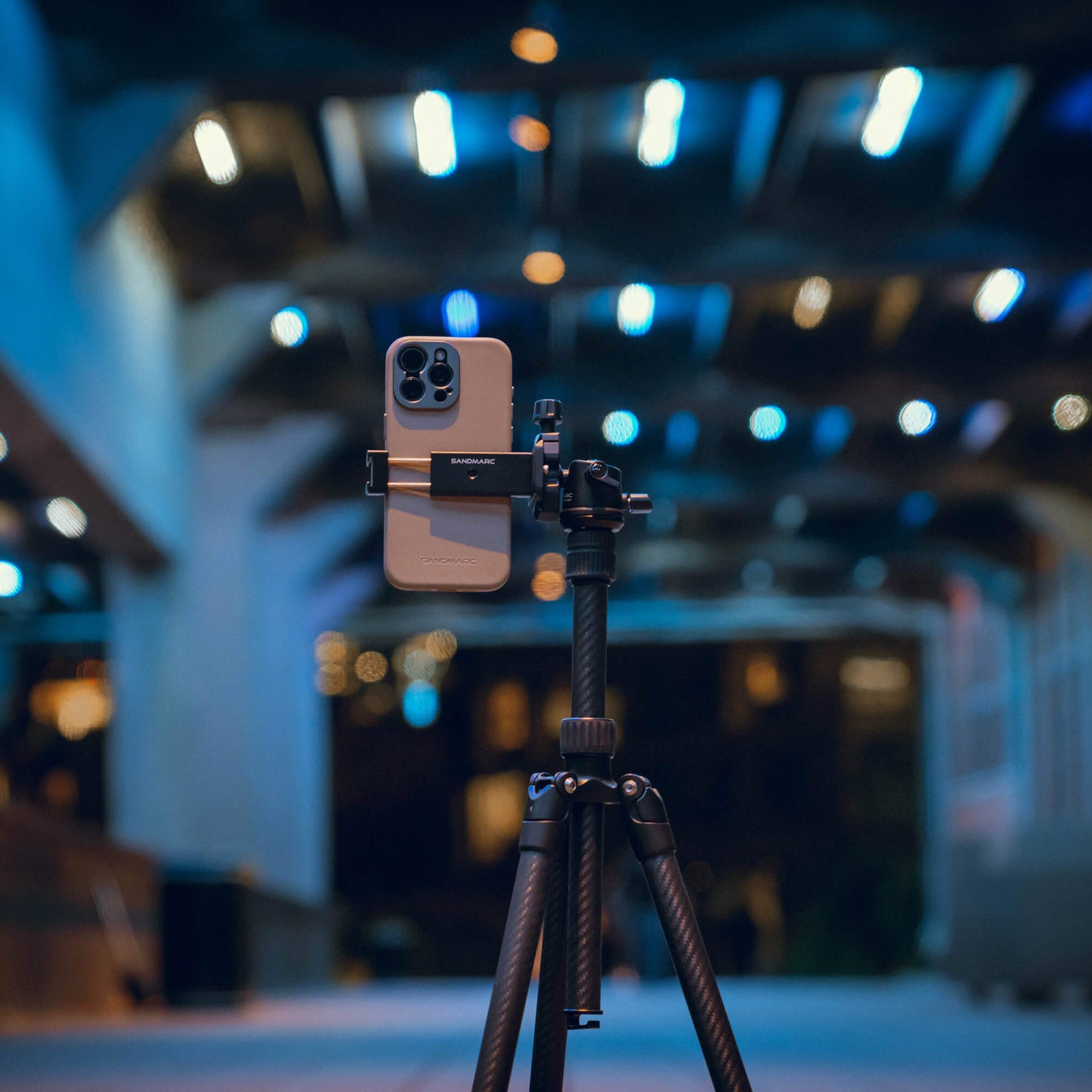 iPhone Tripod - SANDMARC #size_carbon-edition