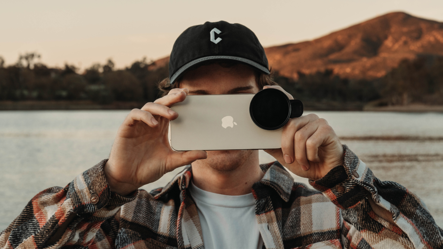 Best Travel Gear for your iPhone in 2025