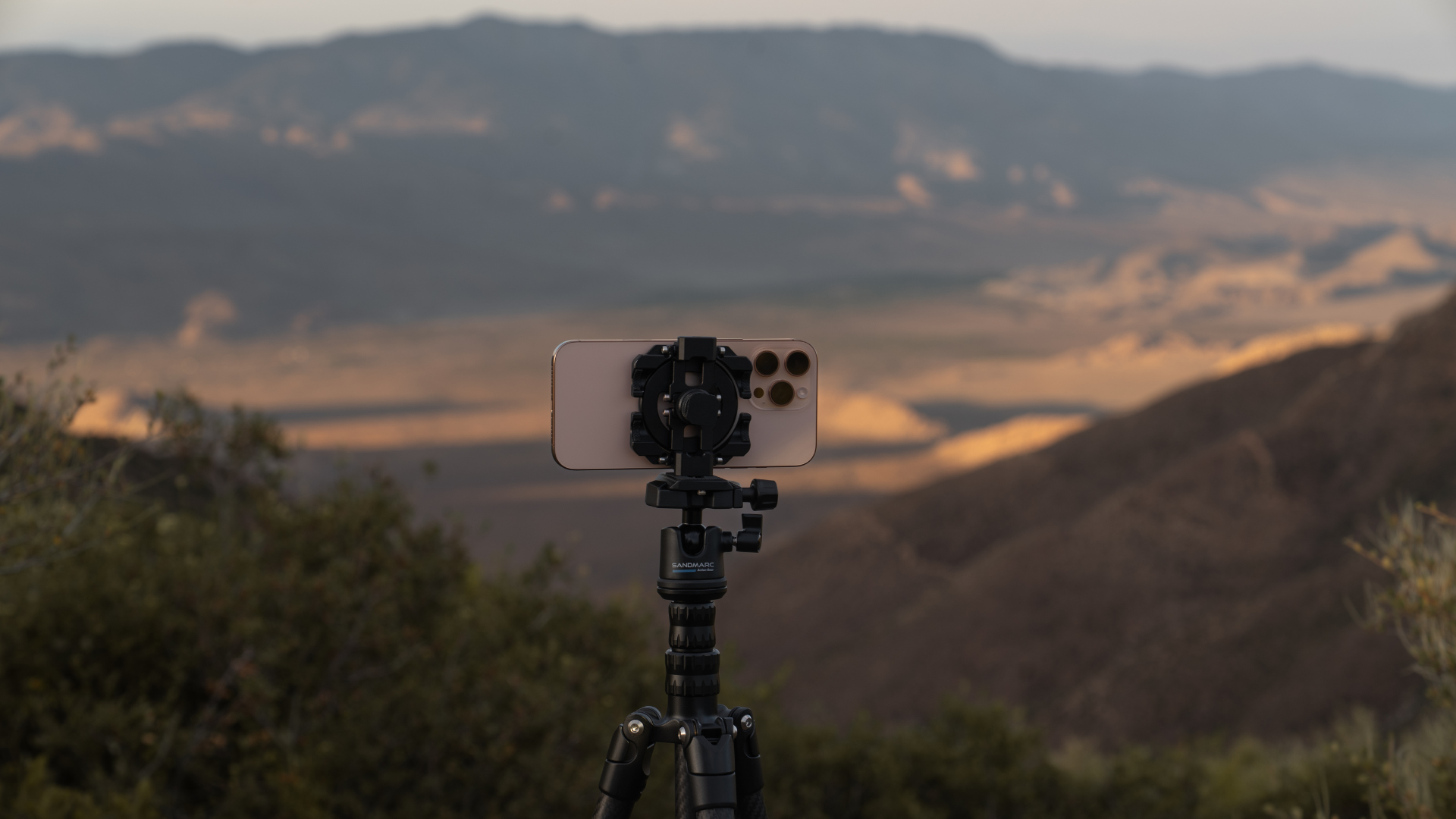 Best iPhone Tripods & Mounts for Mobile Creators