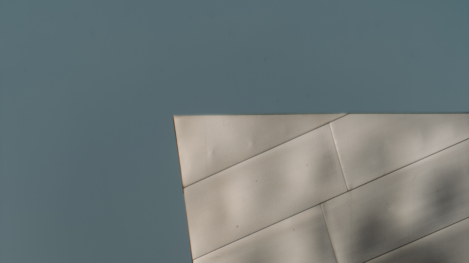 How to Capture Minimalist Photography on iPhone