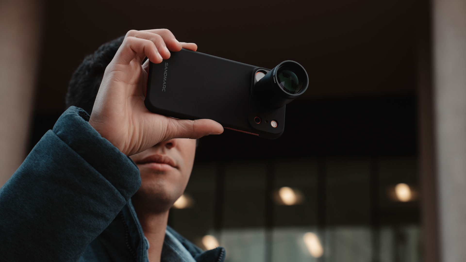 Telephoto Tetraprism Lens for iPhone Guide