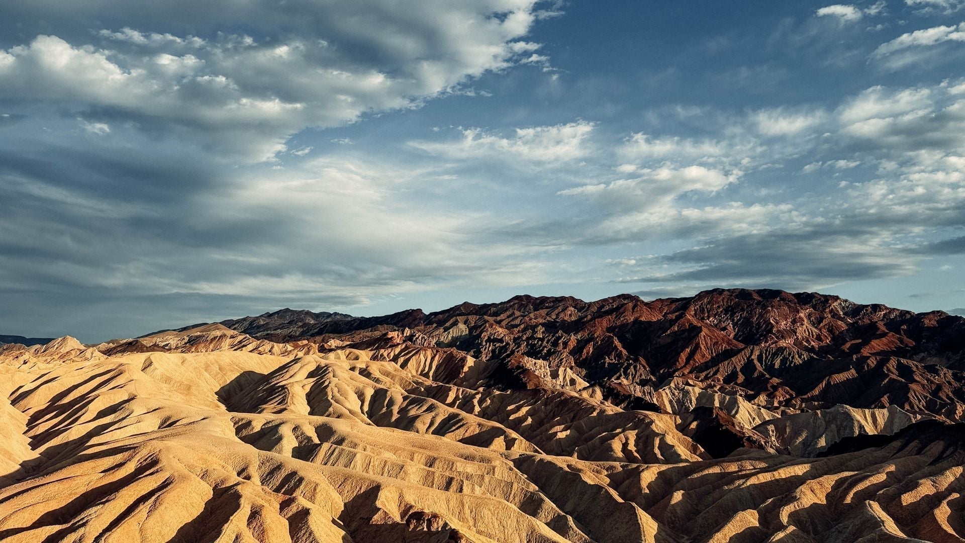 6 Unique Bike Trails Around the World