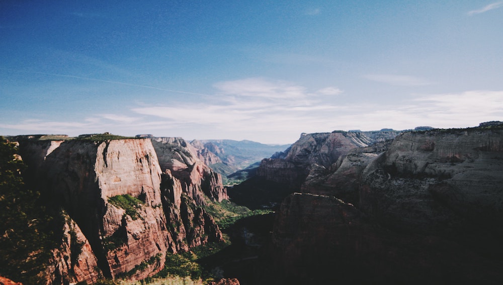 Top 5 Must-See Attractions at Zion National Park