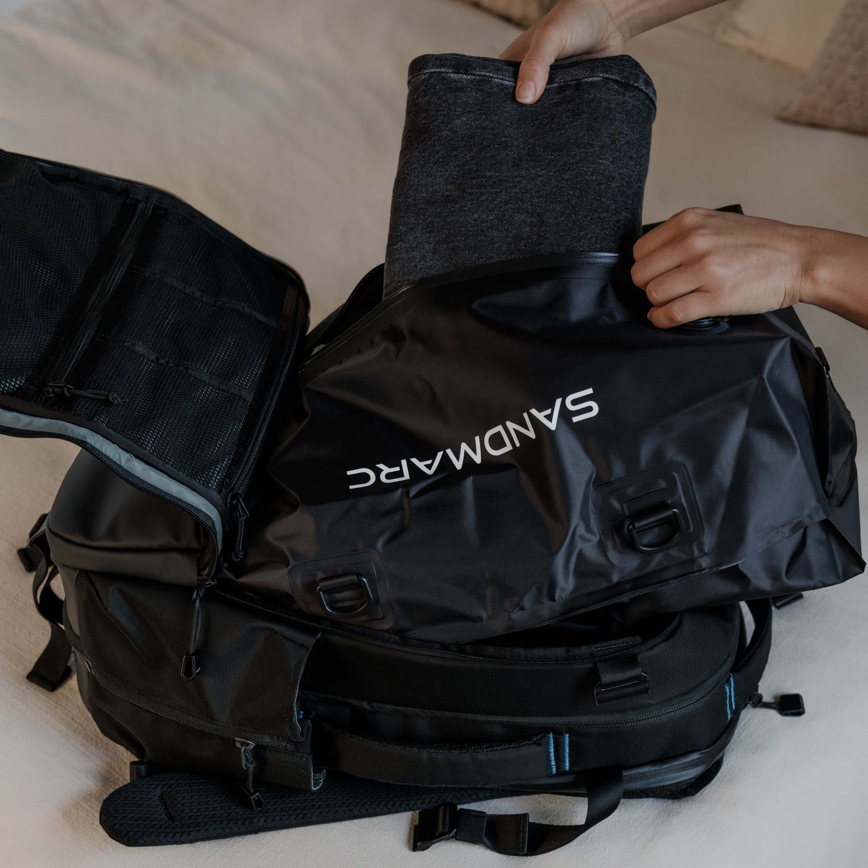 Backpack String Compression Travel Backpack + Compression Kit - SANDMARC