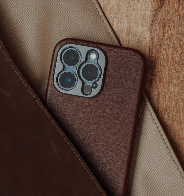 Sandmarc รุ่น Pro Leather Case - เคส iPhone 16 Pro Max - สี Tan 10 Sandmarc รุ่น Pro Leather Case - เคส iPhone 16 Pro Max - สี Tan