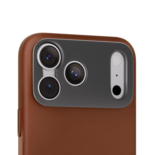 Sandmarc รุ่น Pro Leather Case - เคส iPhone 17 Pro - สี Black 17 Sandmarc รุ่น Pro Leather Case - เคส iPhone 17 Pro - สี Black