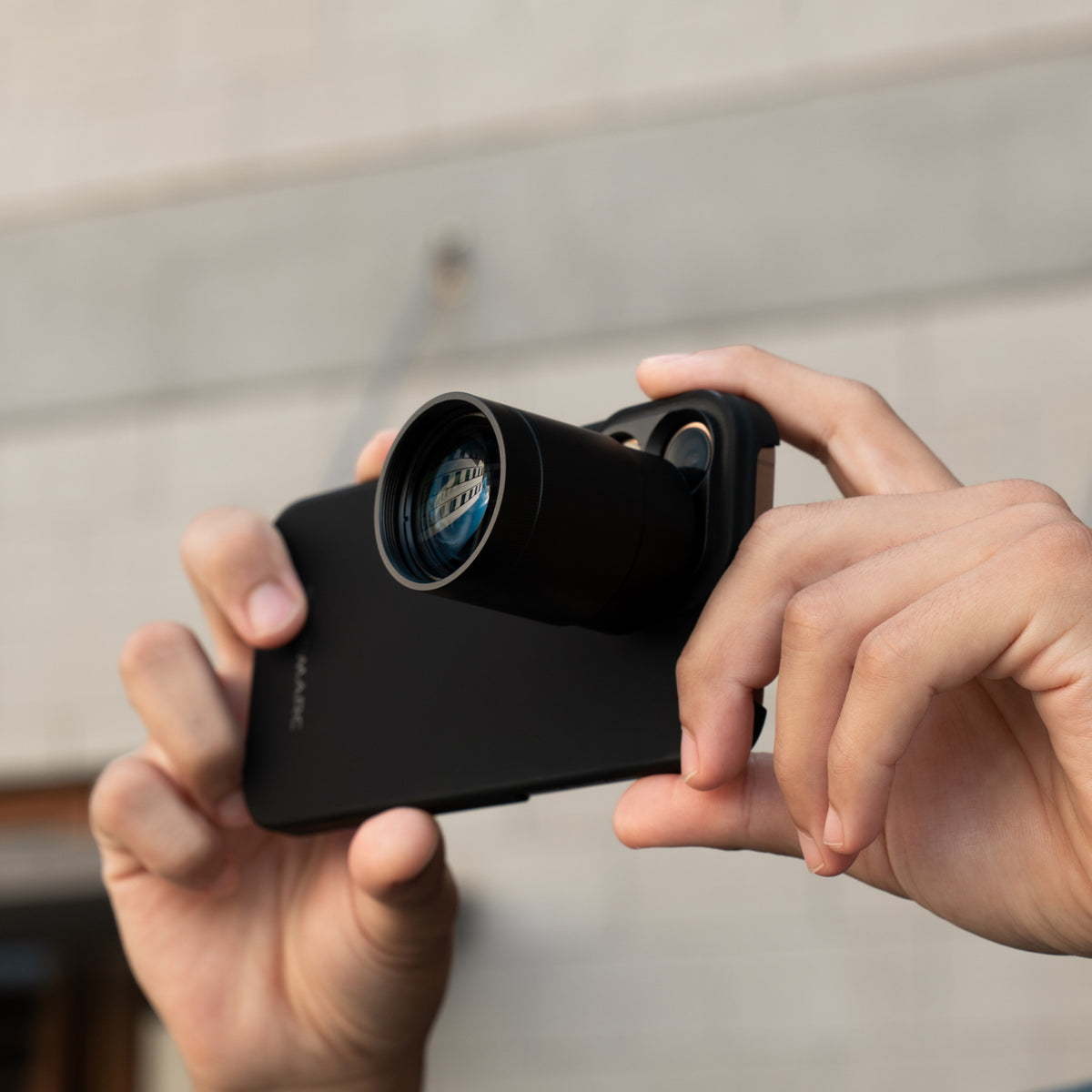 Telephoto Tetraprism 48mm Lens for iPhone 16 Pro and iPhone 15 Pro Max - SANDMARC