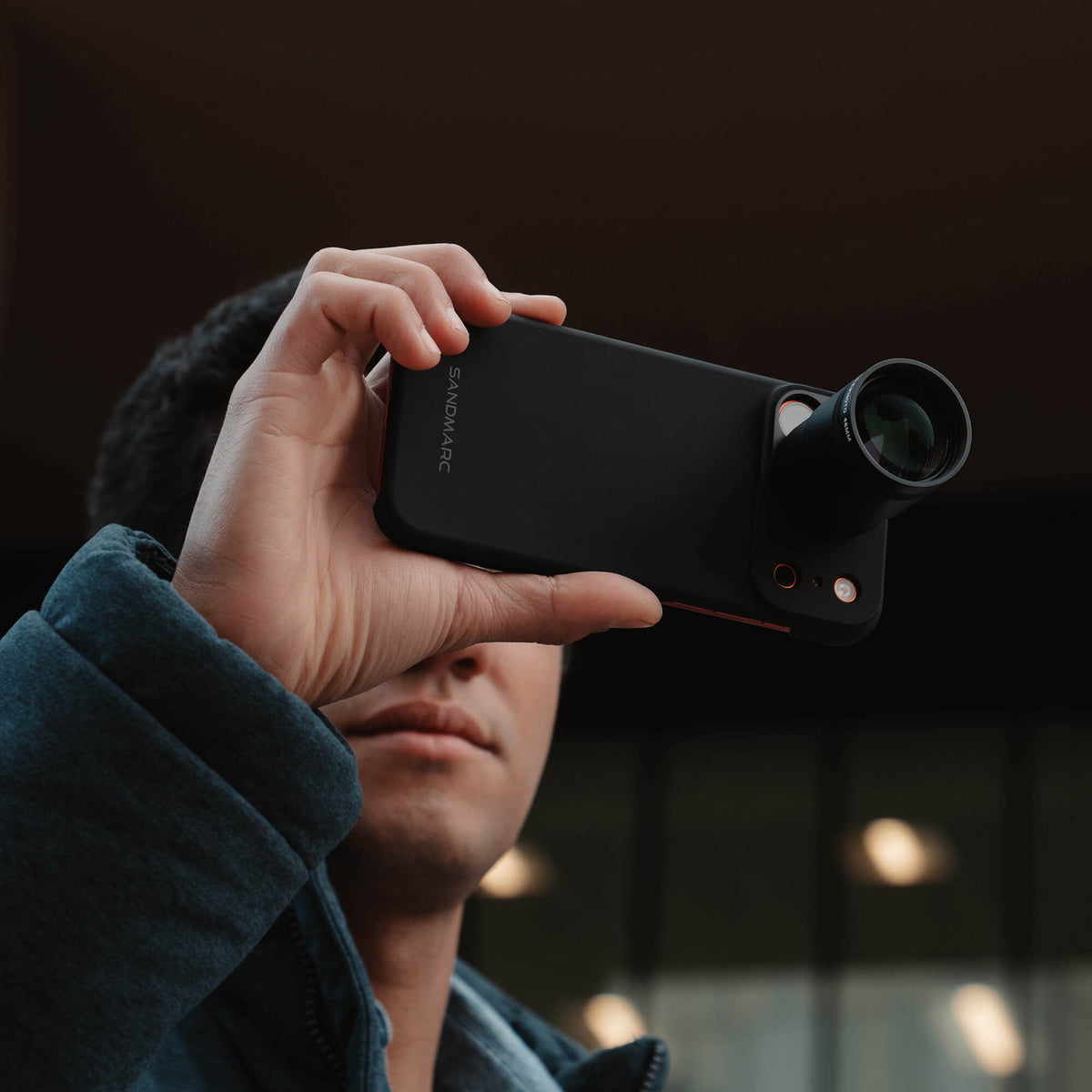 Telephoto 72mm Lens Edition - iPhone 16 Pro