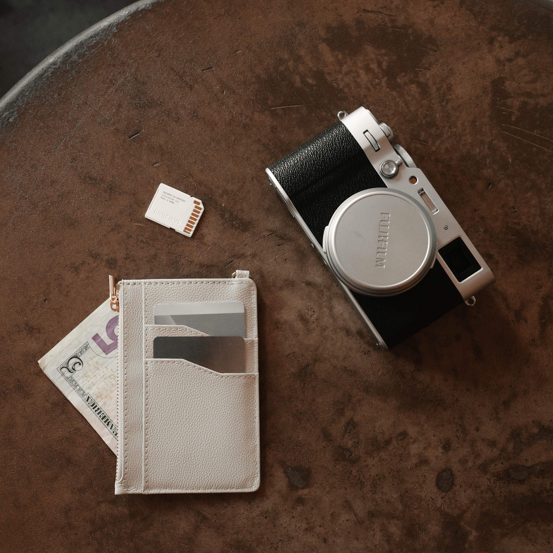 Capture Leather Wallet