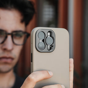 Pro Leather Case - iPhone 14 Pro Max - Sand