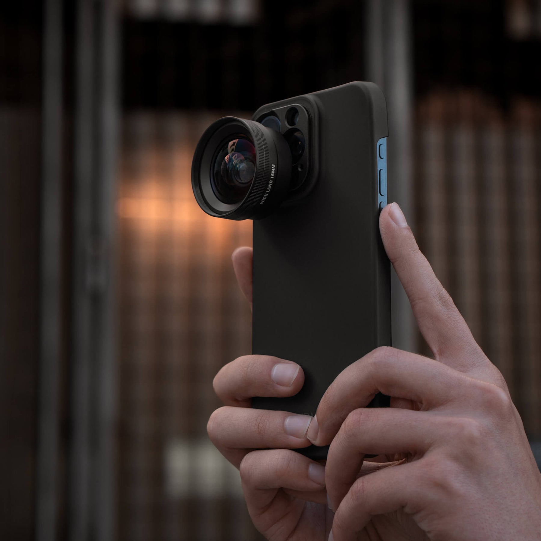 iPhone 17 Wide Angle Lens - SANDMARC
