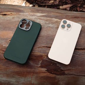 Pro Leather Case - iPhone 16 Pro Max - Forest Green