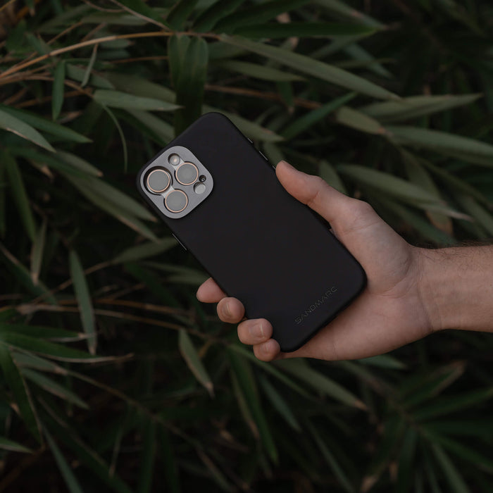Sandmarc รุ่น Pro Case - เคส iPhone 16 Pro Max - สี Black 15 Sandmarc รุ่น Pro Case - เคส iPhone 16 Pro Max - สี Black