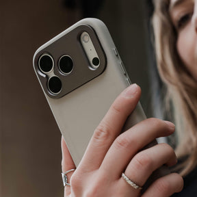Pro Case - iPhone 17 Pro Max - Stone