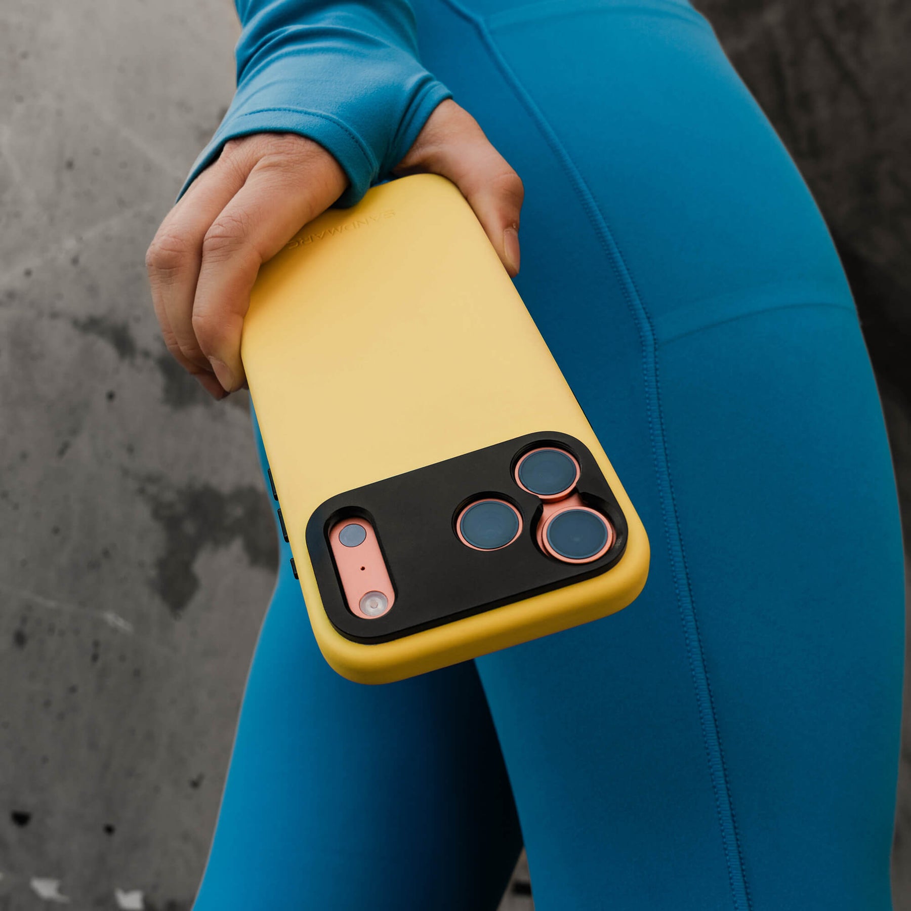 Pro Case - iPhone 17 Pro Max - Canary