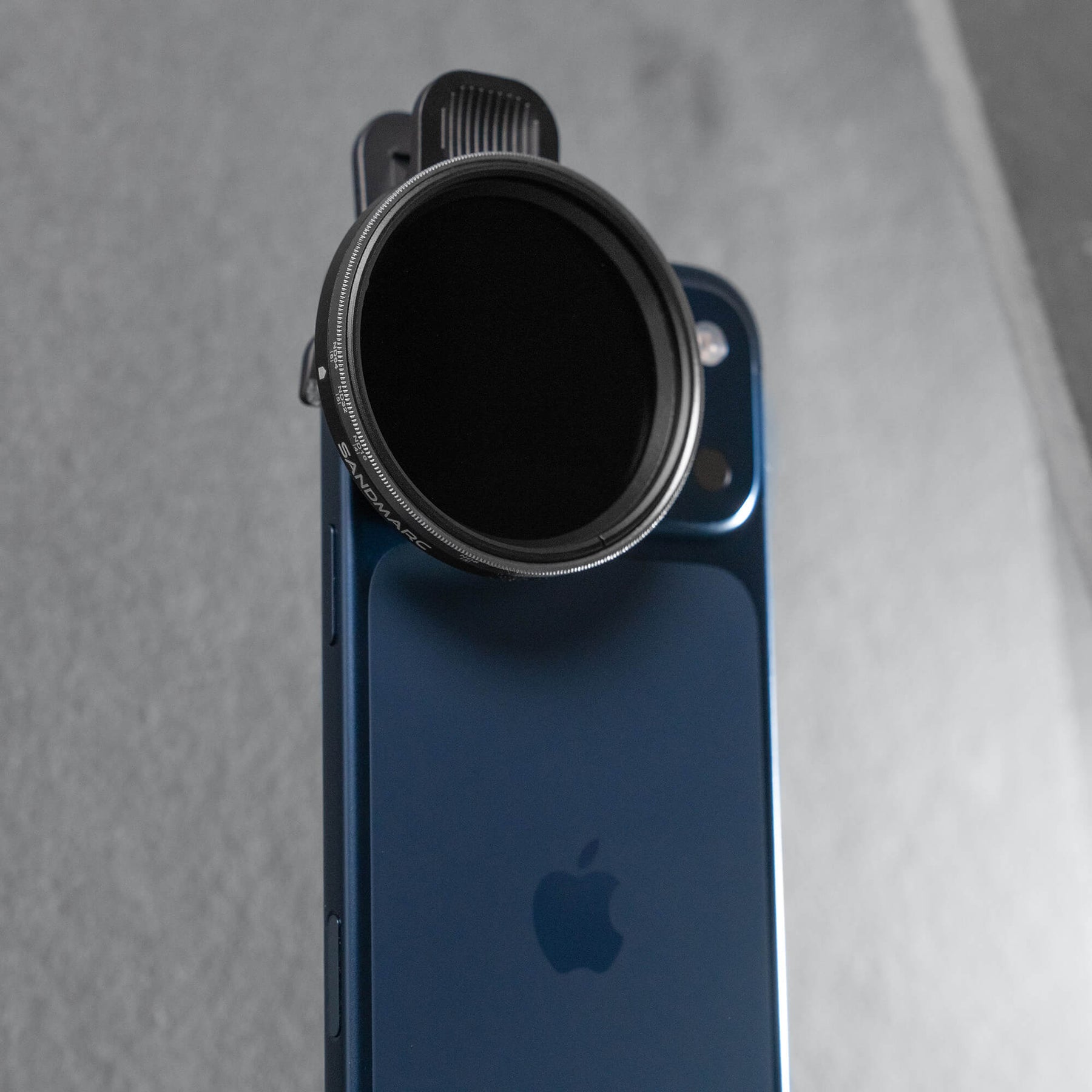 iPhone Variable ND Filter - SANDMARC Motion Filter