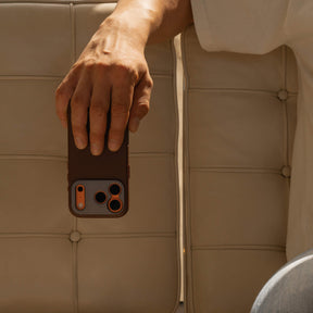 Pro Leather Case - iPhone 17 Pro Max - Brown