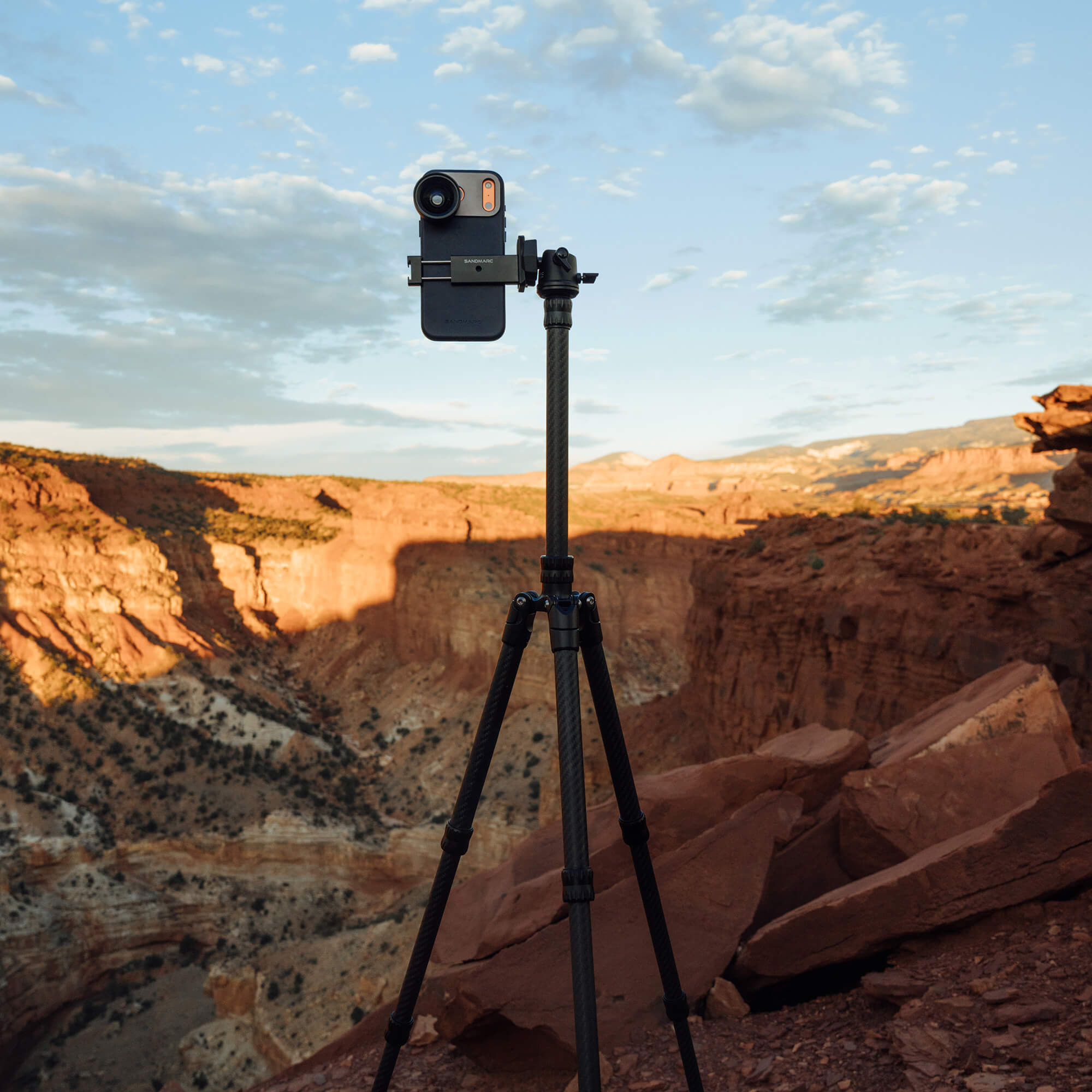 iPhone Tripod - SANDMARC #size_carbon-edition