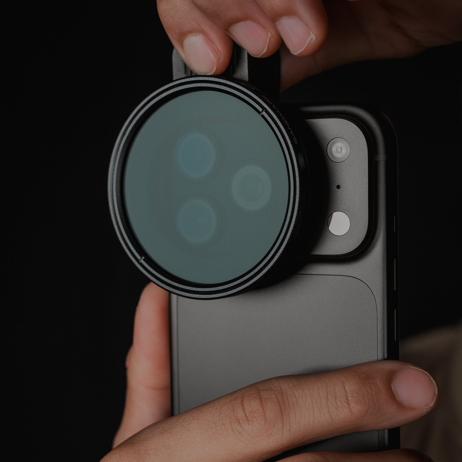 iPhone 18 Pro CPL Filter with clip-on - SANDMARC