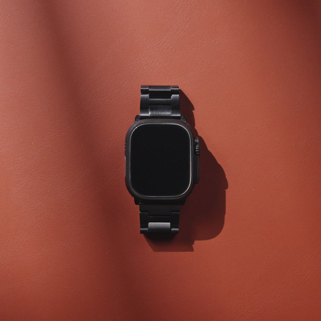 Apple Watch Ultra 2 Black Titanium Band - SANDMARC #type_grade 5