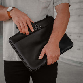 MacBook 16 & 15 inch Leather Sleeve - SANDMARC Black