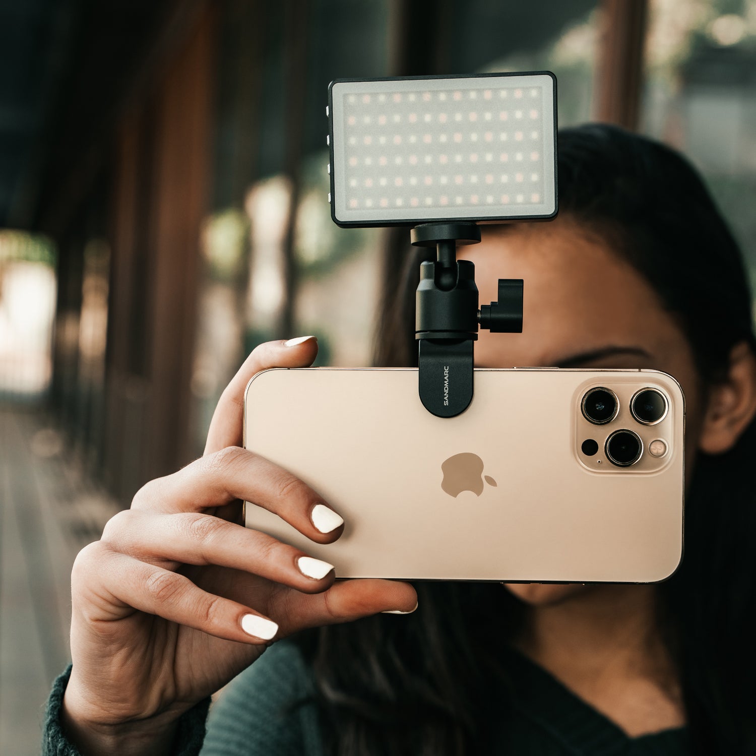 iPhone Light RGB & Bi-Color Kit - SANDMARC Prolight Mini